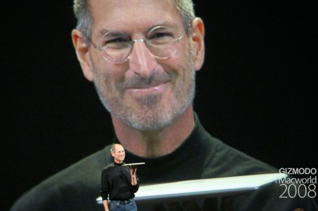 Steve Jobs és a MacBook Air. Fotó: Gizmodo